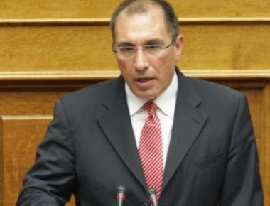 Δ. Καμμένος: «Μας κάνει και υποδείξεις ο κ. Σημίτης...»